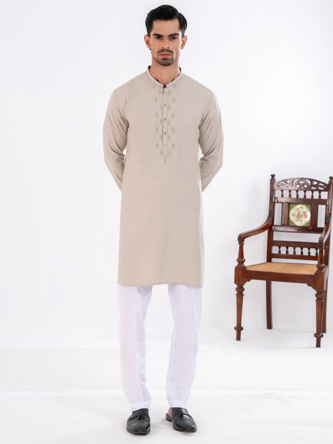 IVORY BLENDED KURTA | AL-K-1267/AM-6301B