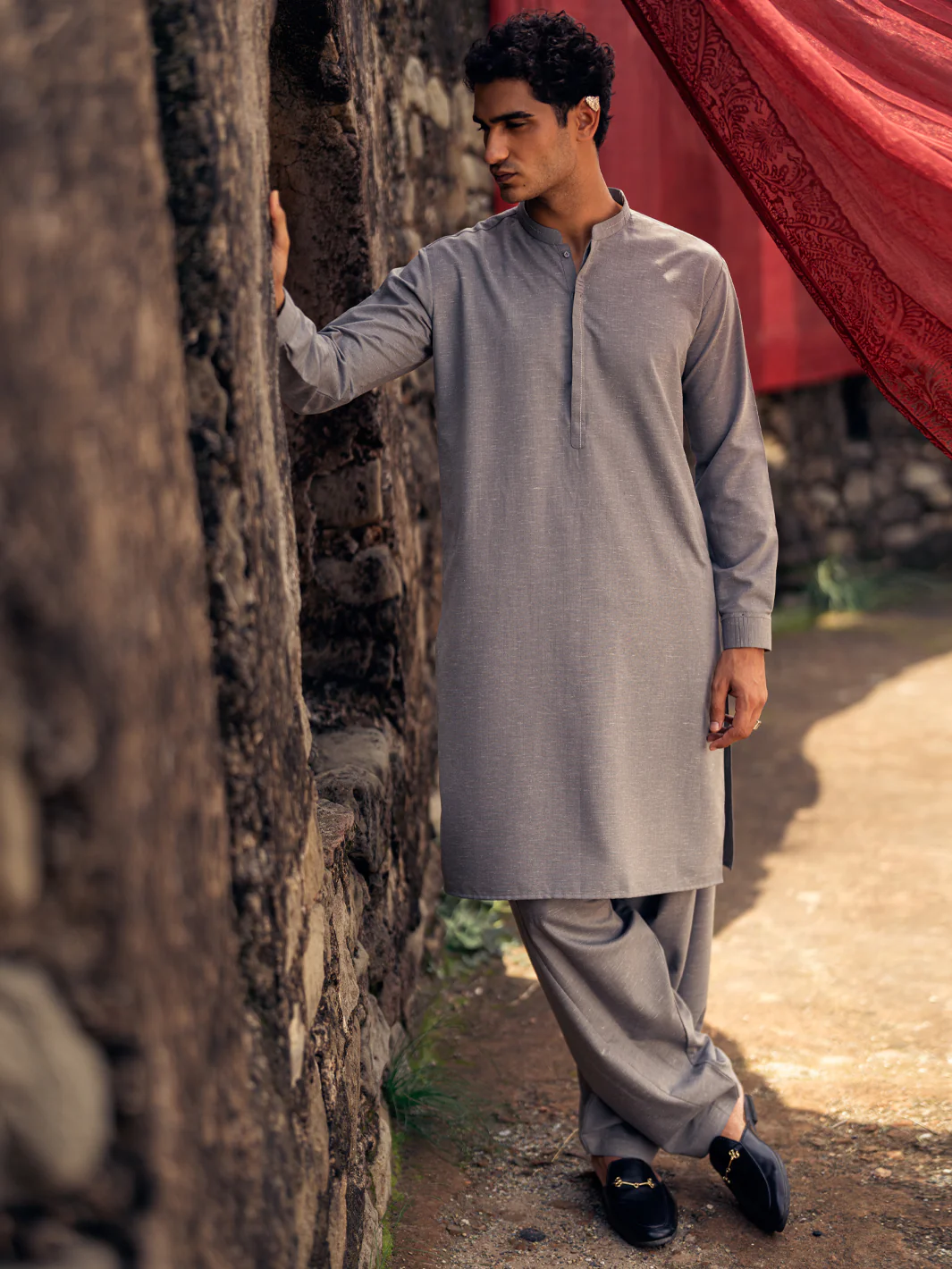 LIGHT GREY KAMEEZ SHALWAR | AL-KS-3293/AM-15069A