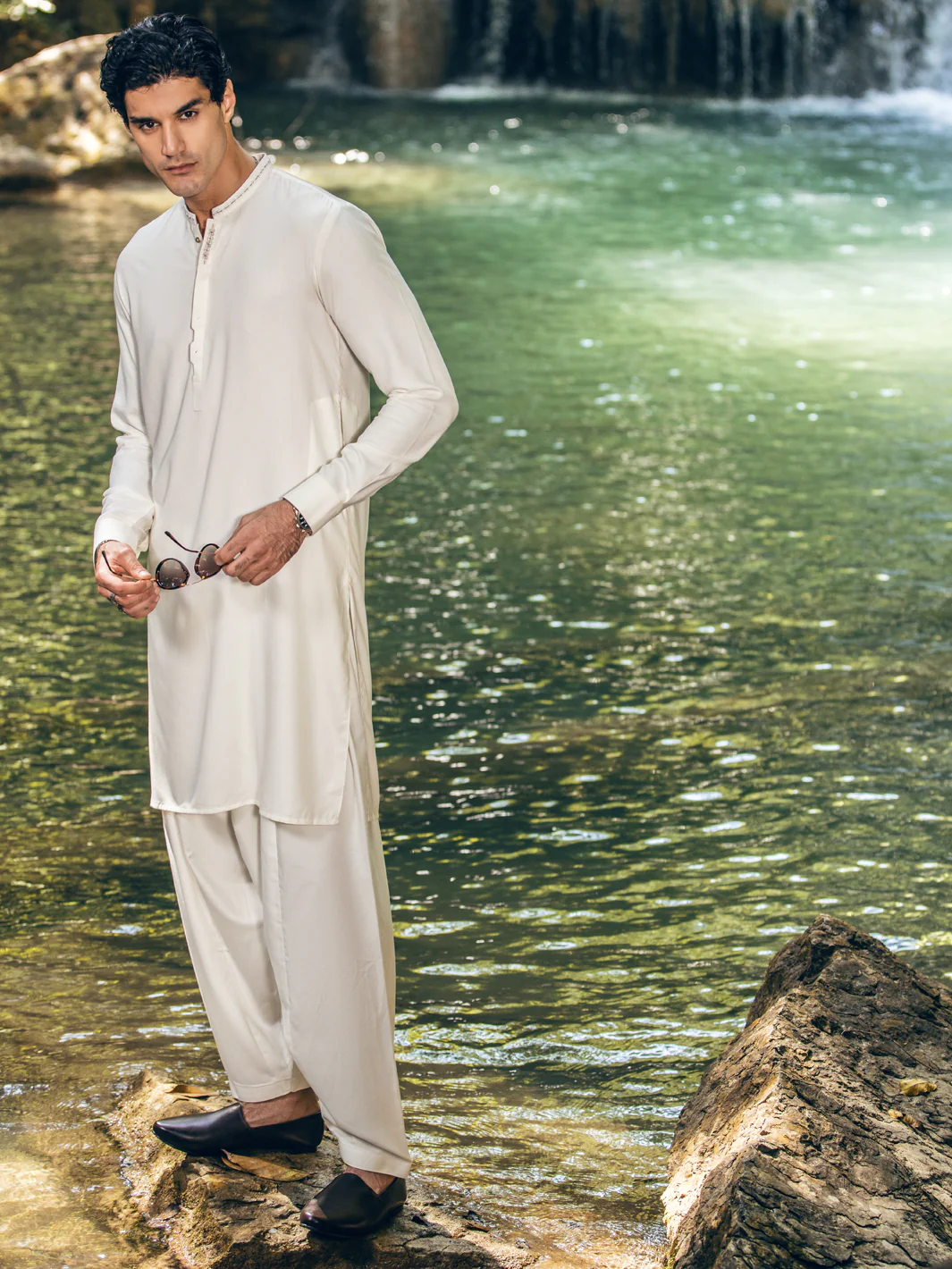 OFF WHITE VISCOSE KAMEEZ SHALWAR | AL-KS-US-2825/AM-5087B