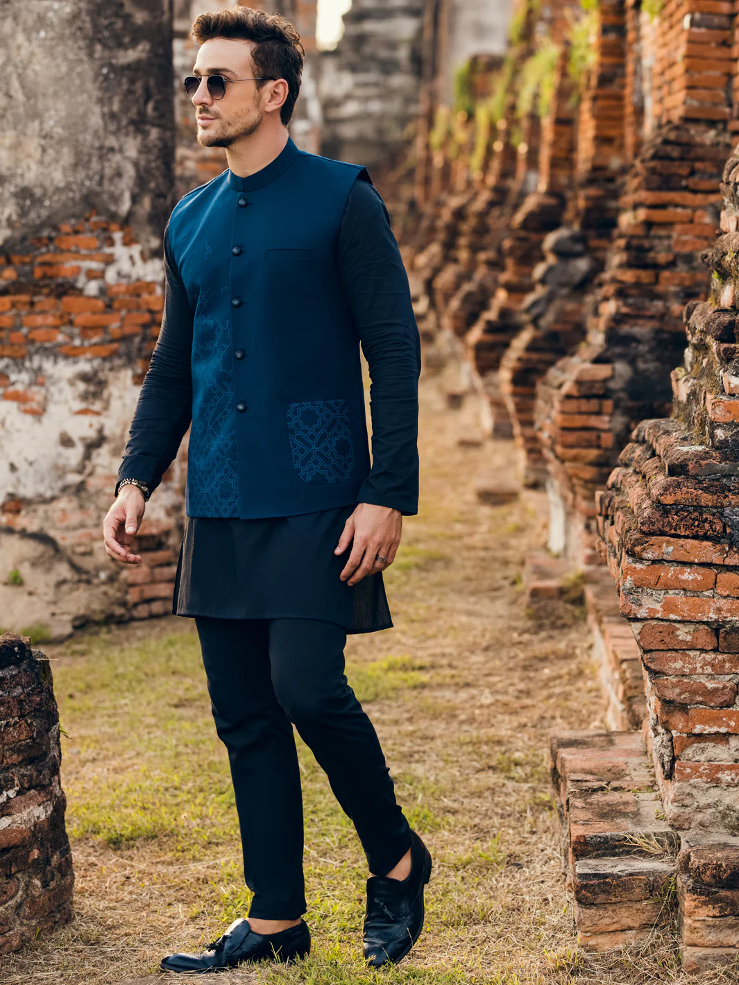 BLUE BLENDED WAISTCOAT | AL-WC-US-486/AM-6144D