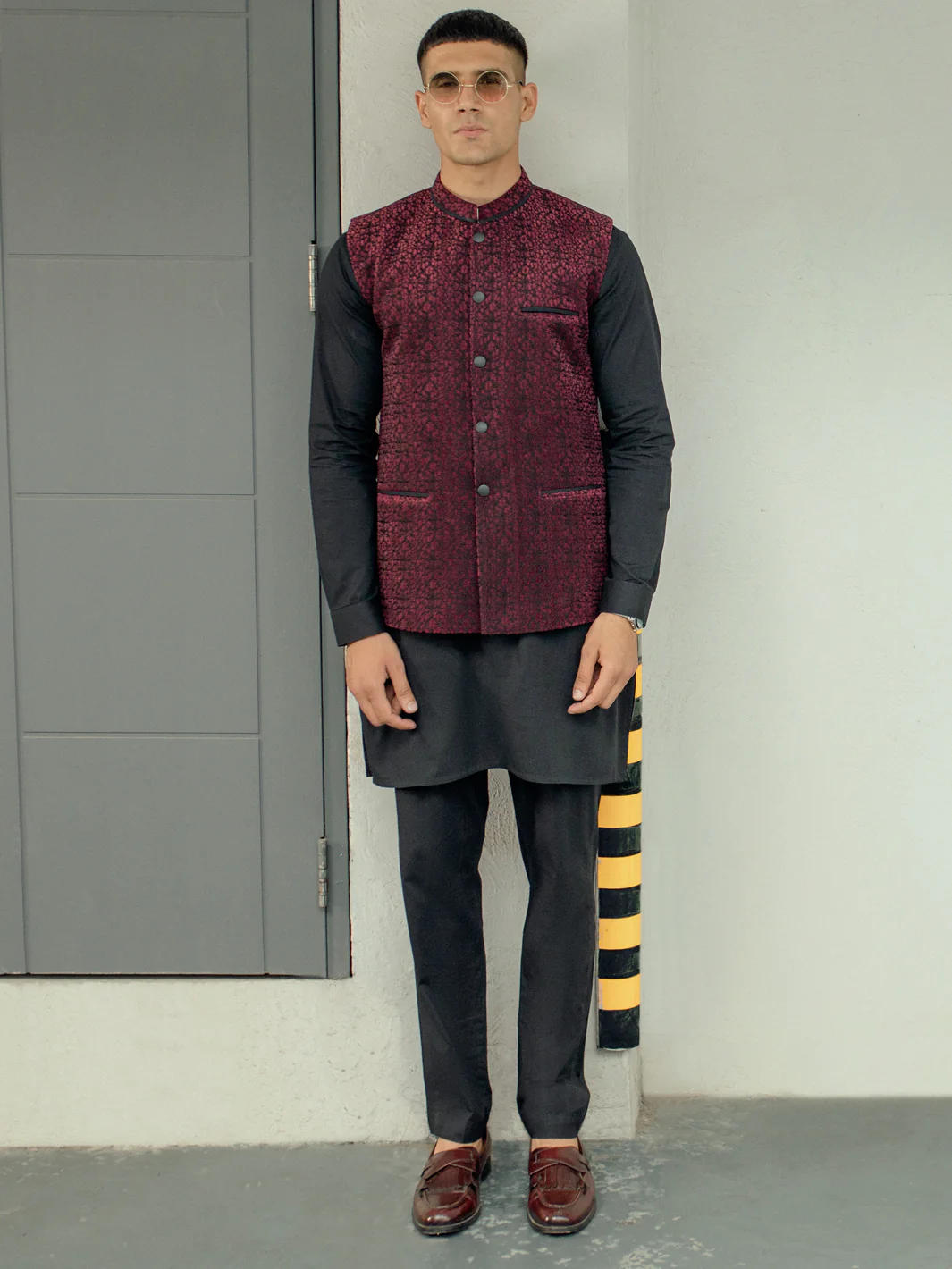 DARK MAROON WAISTCOAT | AL-WC-US-506/AM-8027A