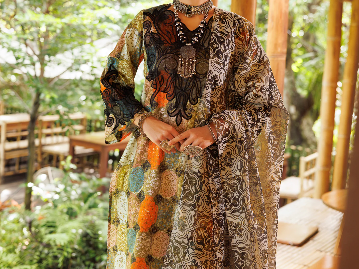 MULTICOLOR LAWN 3PC STITCHED | ALP-3PS-1987/S FB-1987A - Image 4