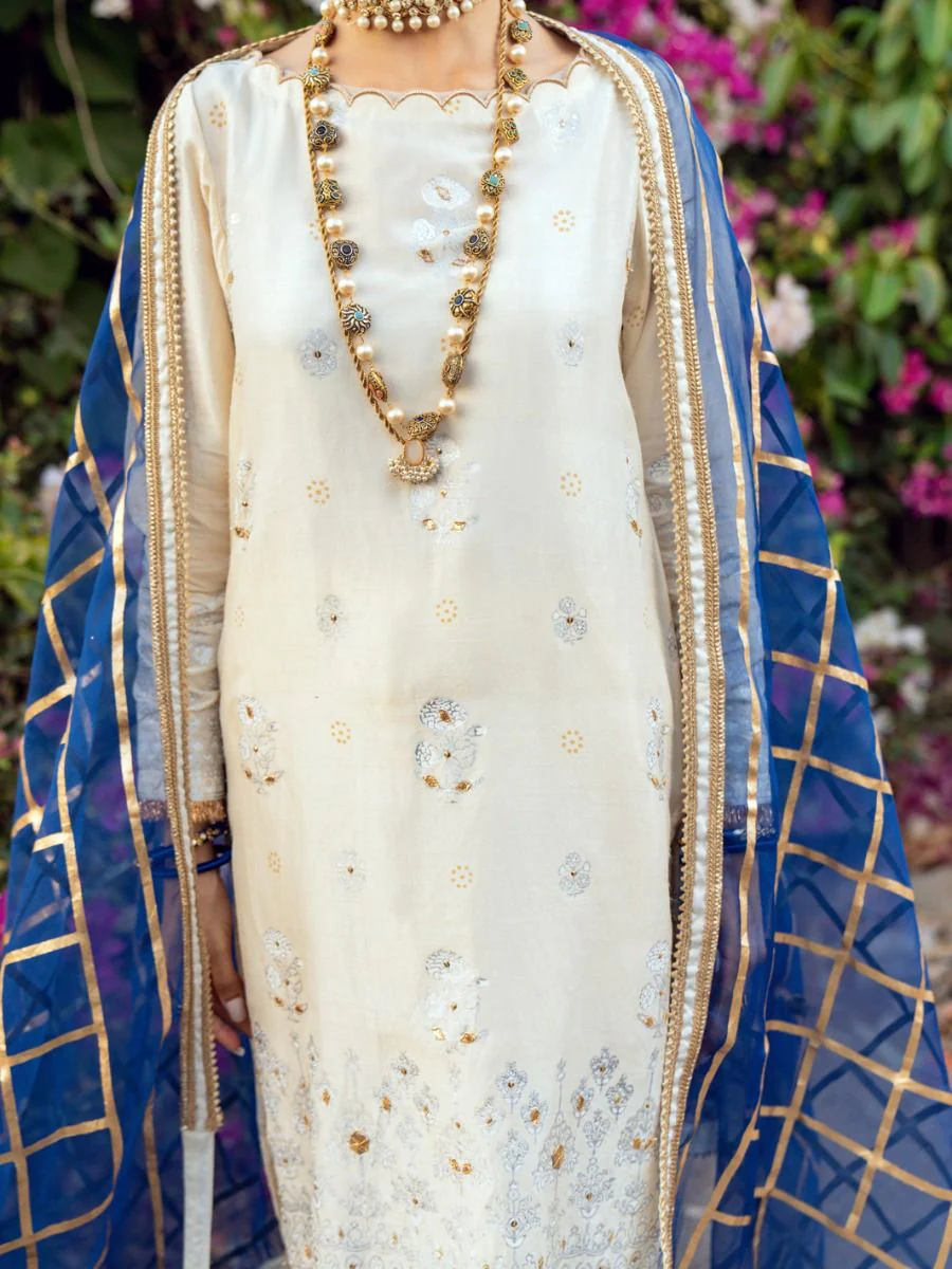 OFF WHITE SILK 3PC UNSTITCHED | ALP-3PS-US-1193 AM-2395A - Image 4