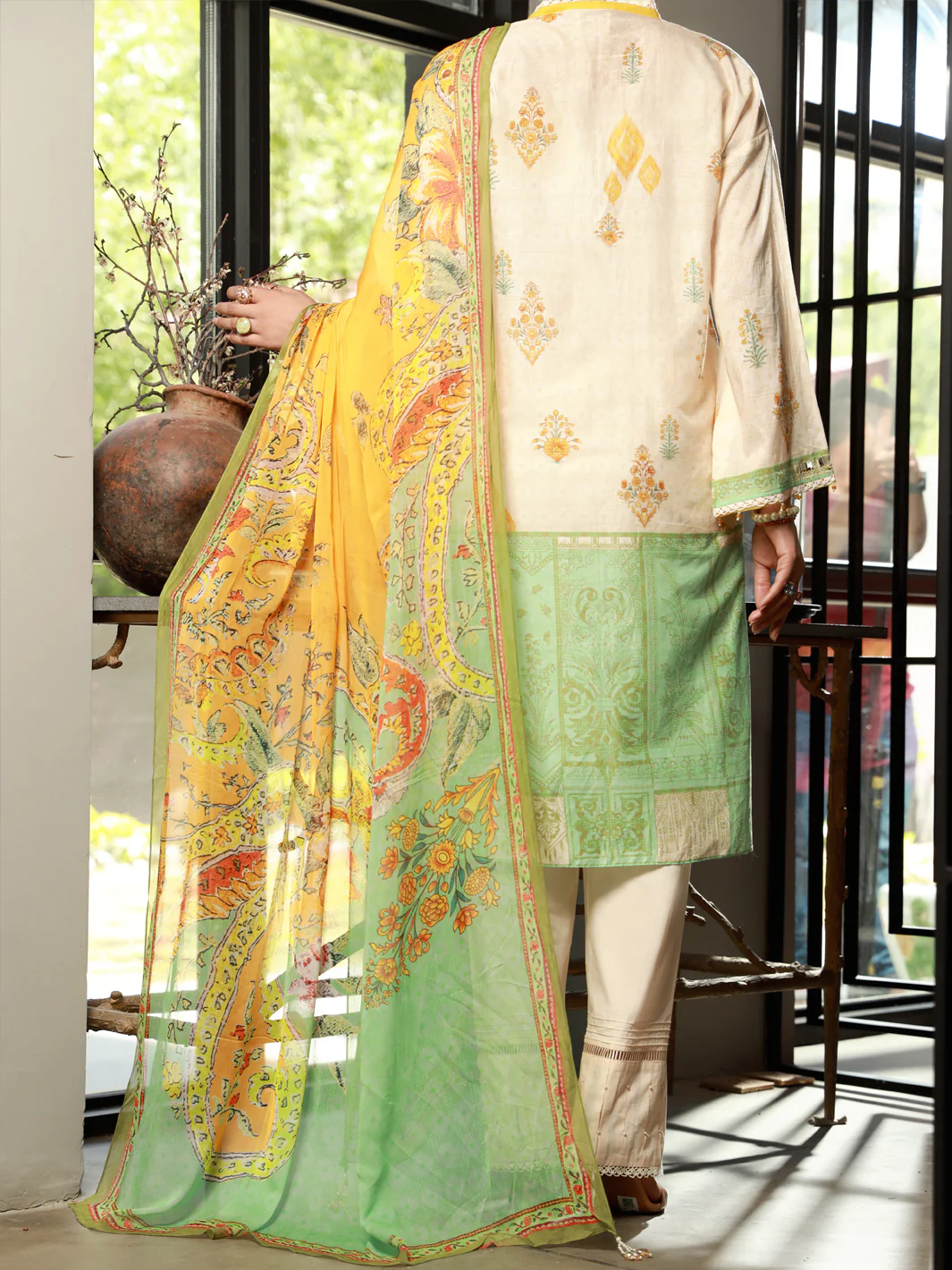 PEACH LAWN 3PC UNSTITCHED | ALP-3PS-US-1396 FB-1396A - Image 2