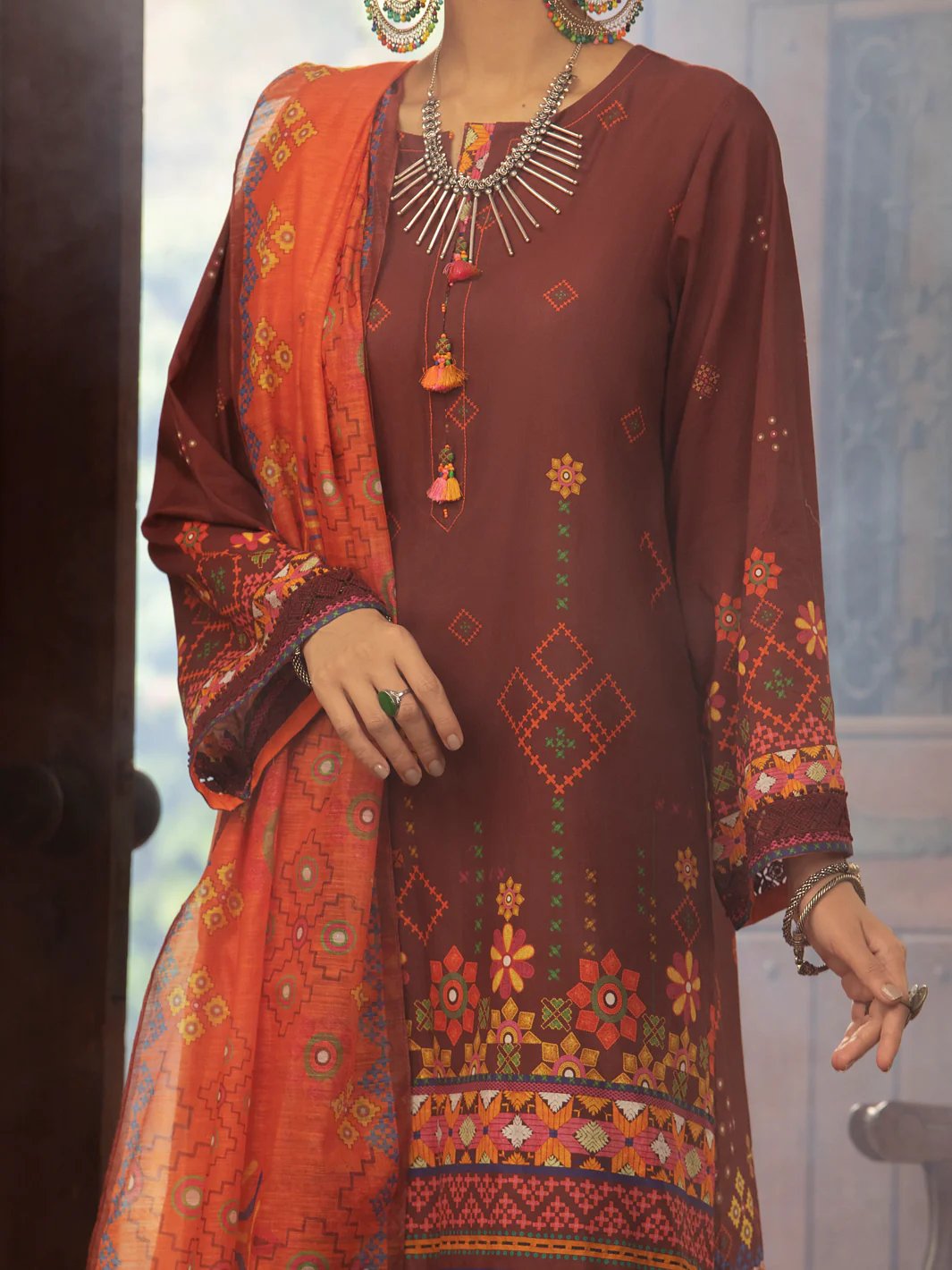 MAROON CAMBRIC 3PC UNSTITCHED | ALP-3PS-US-1424 FB-1424A - Image 5
