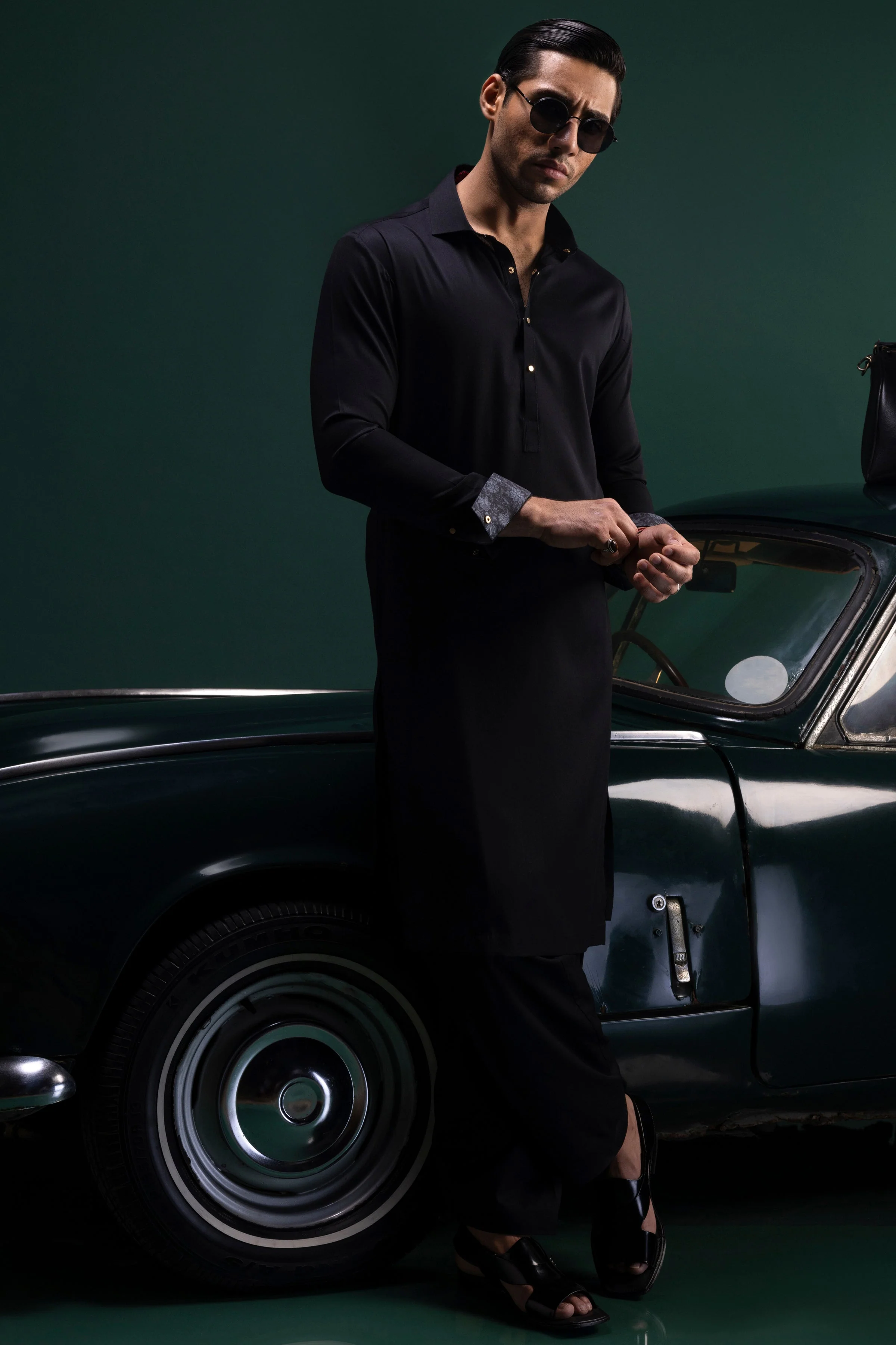 BLACK COTTON KAMEEZ SHALWAR | CCMKS-S-US-39388-1/4-VICTORIA