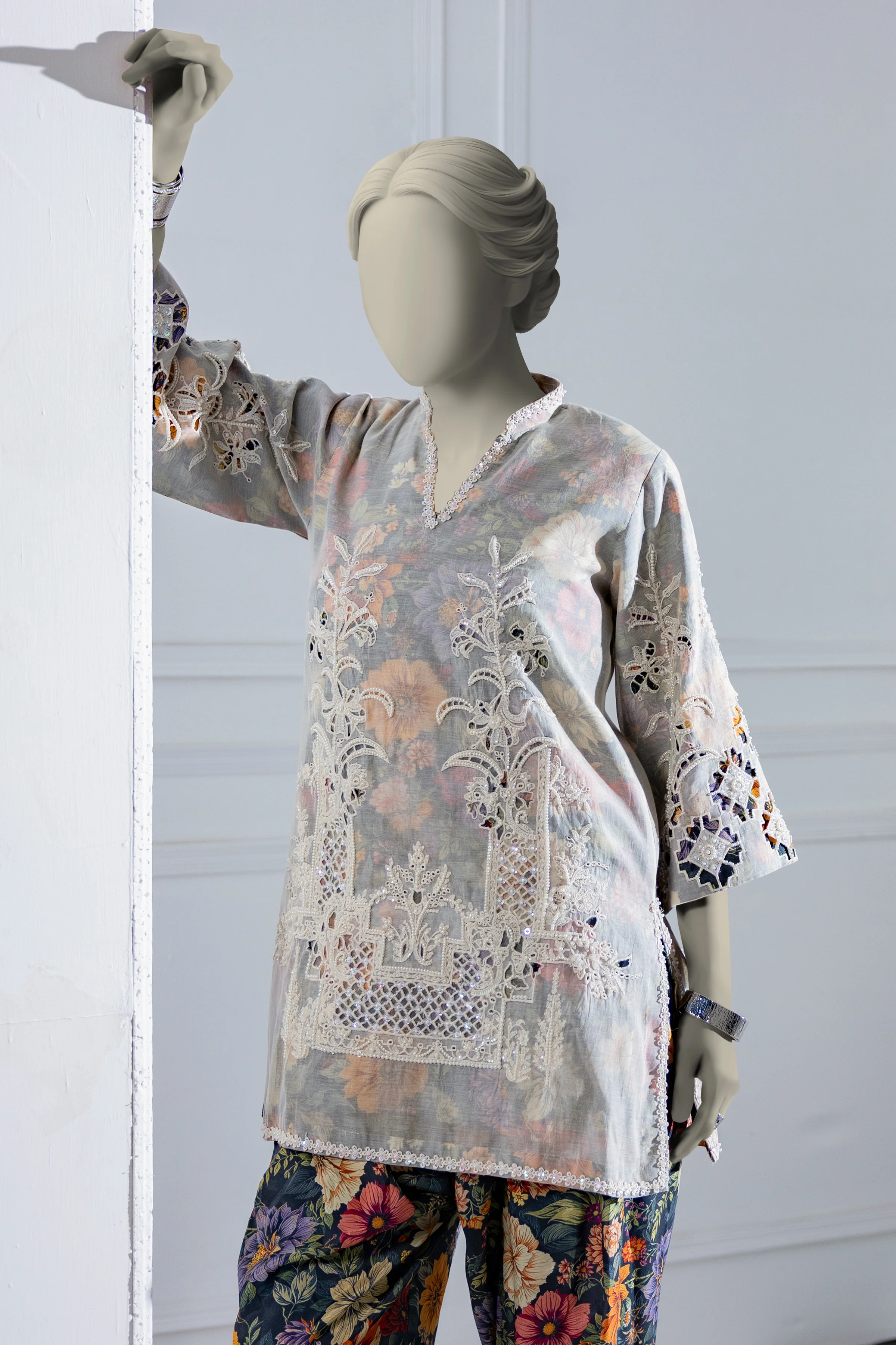 IVORIA - TR-26-0023 - Image 2