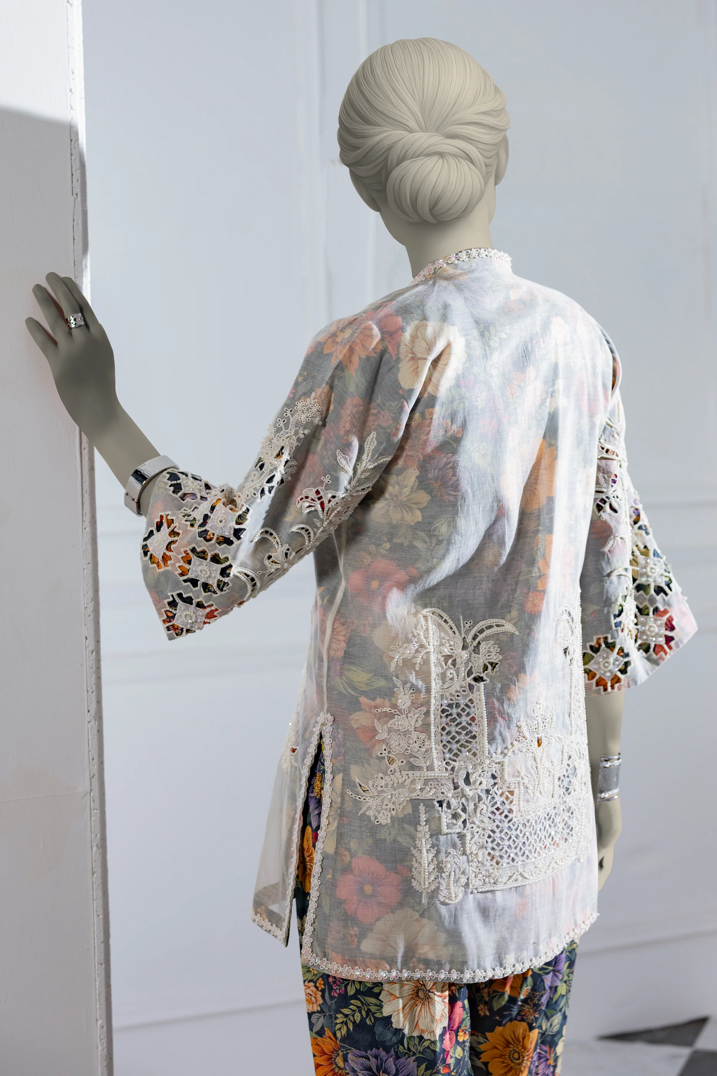 IVORIA - TR-26-0023 - Image 3