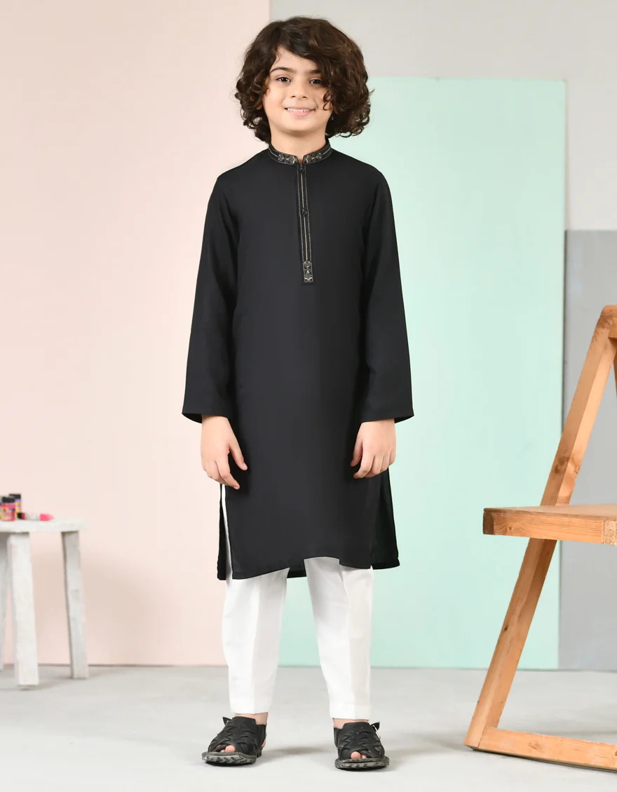 BLACK VISCOSE KURTA | JCK-US-44131/A22/JJ8271-SF