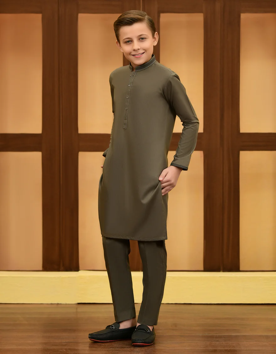 OLIVE GREEN KURTA TROUSERS | JCKP-S-US-38700/S23/JJ7669-SF