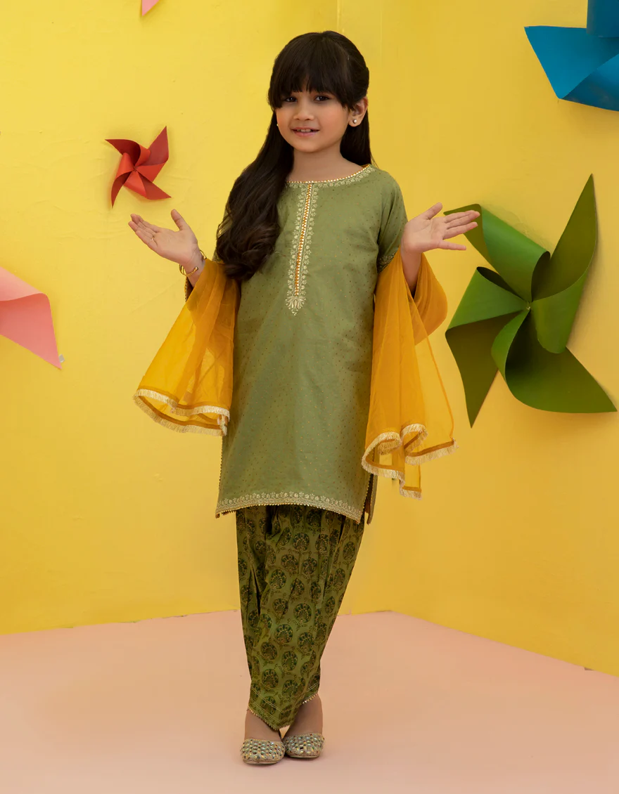 GREEN LAWN 3PC STITCHED | JGK-S-US-22-1904 FB/JGK-1904