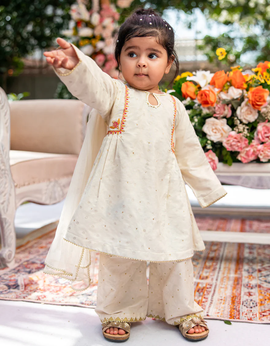 WHITE KHADDI 3PC STITCHED | JGK-W-24-1949 FB/IRIS-2
