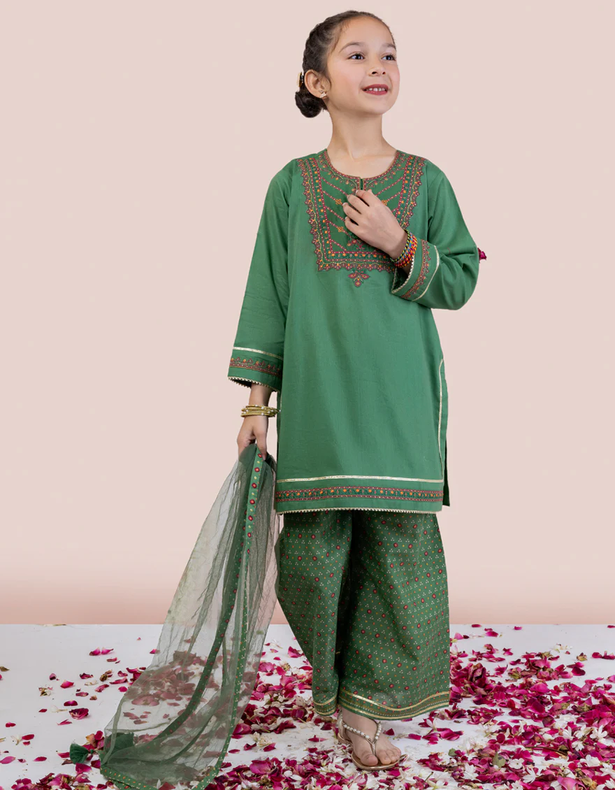 GREEN LAWN 3PC STITCHED | JGKL-S-24-1531 FB/CH