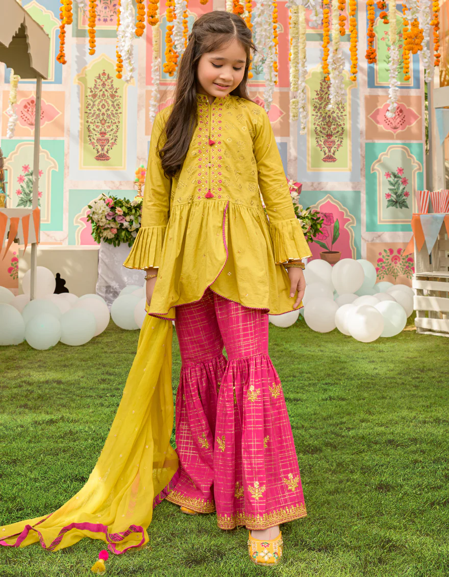 OLIVE LAWN 3PC STITCHED | JGKL-S-JJGF-US-23-002 FB/RFD