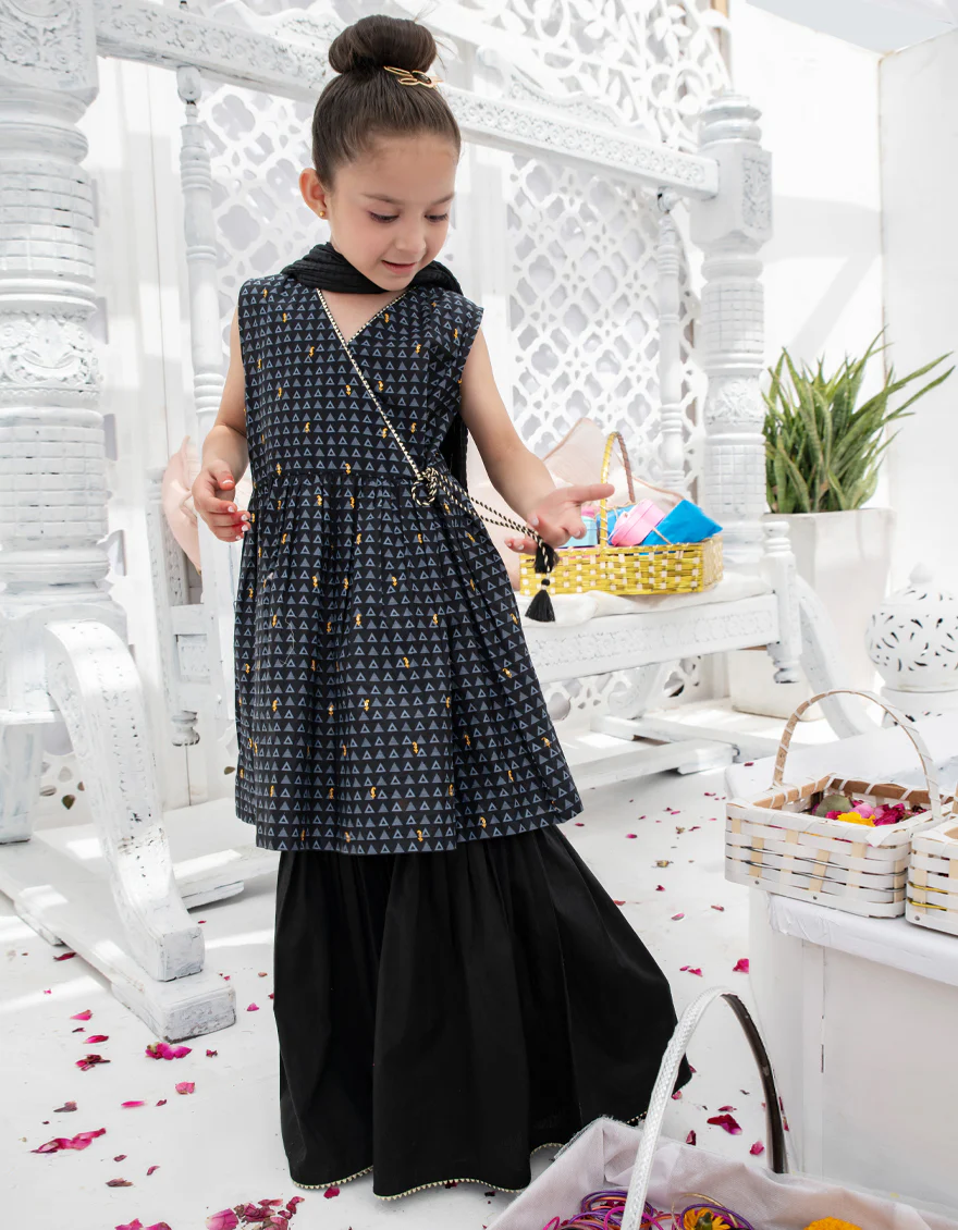BLACK LAWN 3PC STITCHED | JGKL-S-US-22-1544 FB/TICON