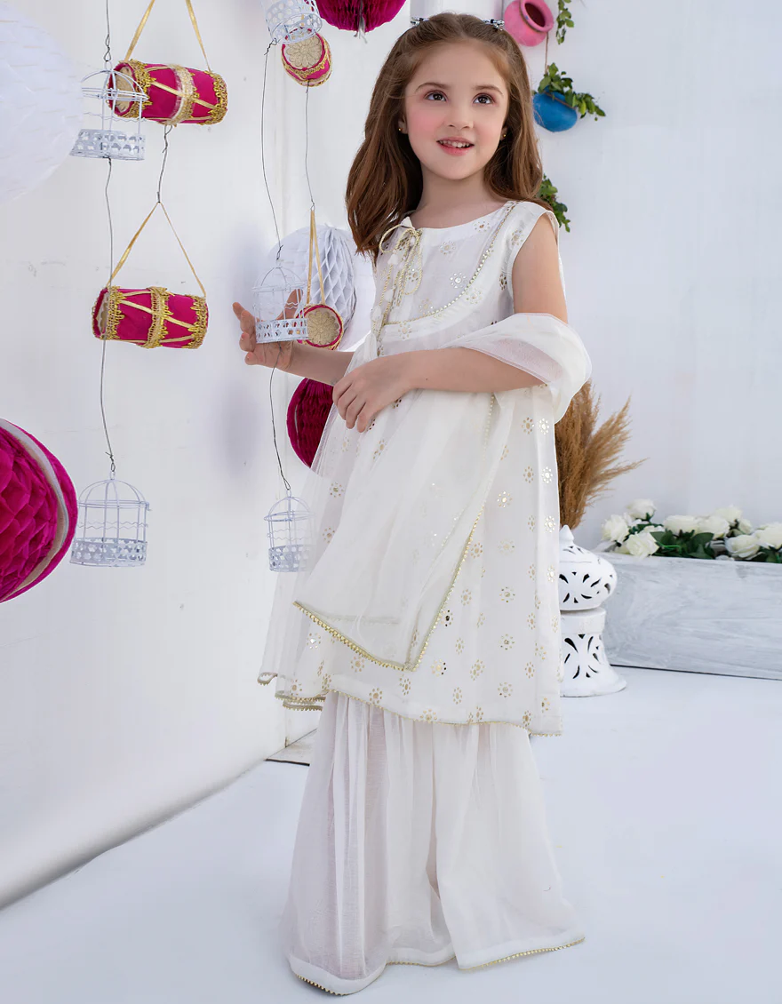 WHITE CHANDERI 3PC STITCHED | JGKL-S-US-22-1560 FB/WHITE KAMDANI
