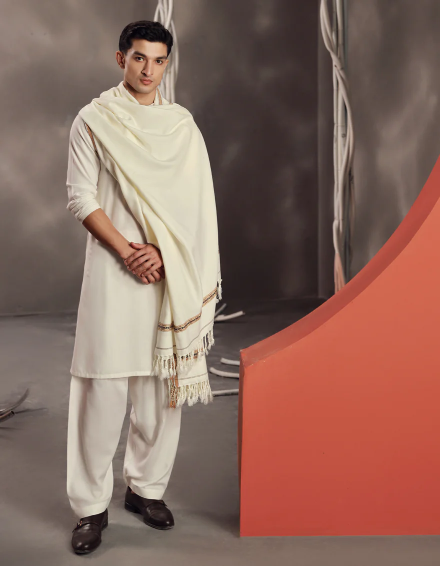 WHITE ACRYLIC SHAWL | JJID-SHAWL-9790/S24/JJ9790/I