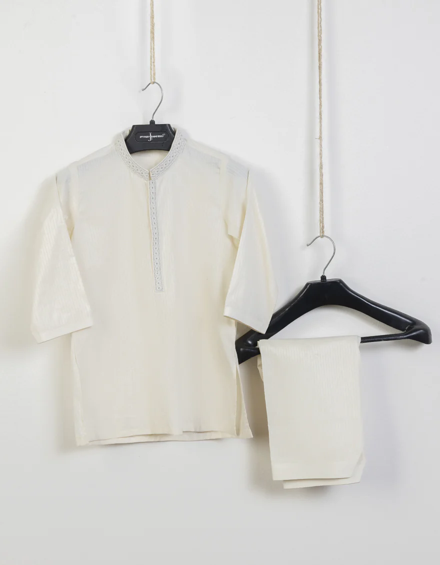 OFF WHITE COTTON KAMEEZ SHALWAR | JJIKS-S-US-46099/S23/JJ8246-SF