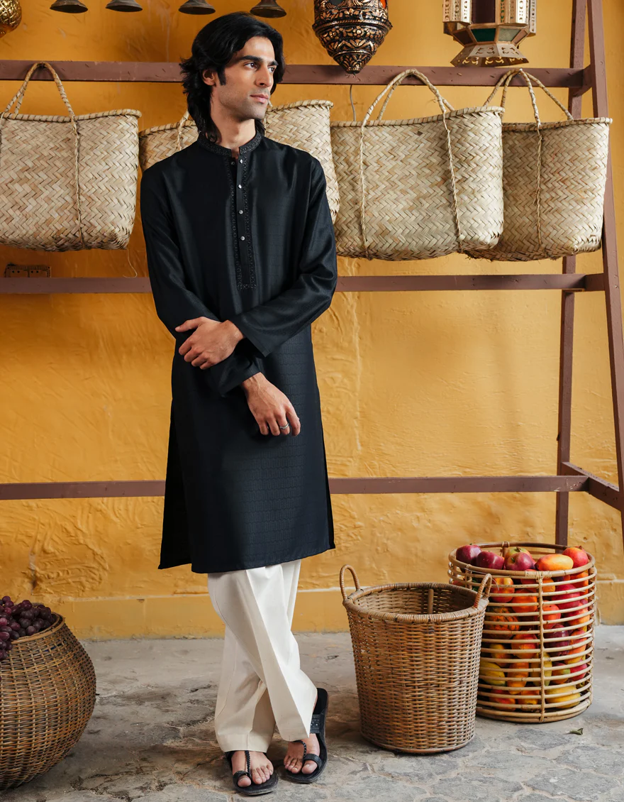 BLACK BLENDED KURTA | JJK-A-33297/S25/JJ93