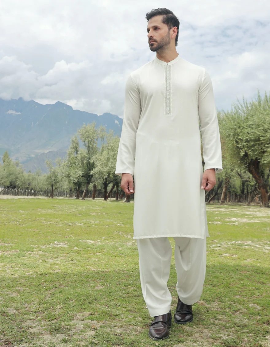 WHITE BLENDED KAMEEZ SHALWAR | JJKS-A-US-34528/S23/JJ8712-FL
