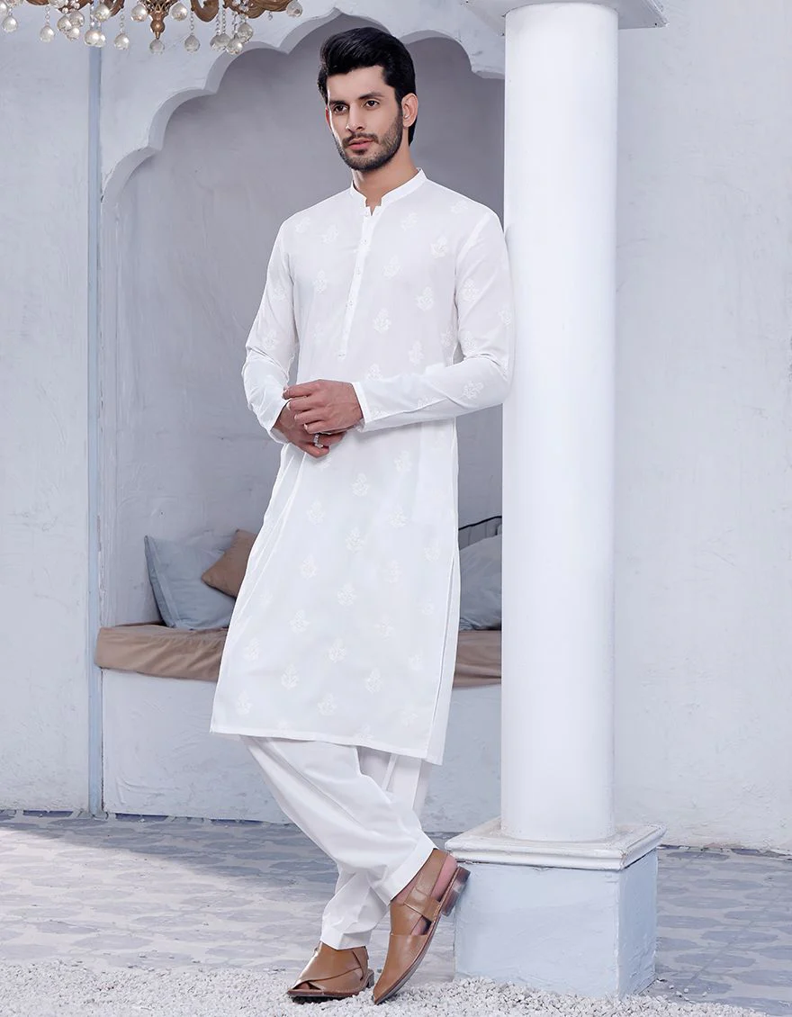 WHITE KAMEEZ SHALWAR | JJKS-A-US-42215/S21/JJ6732