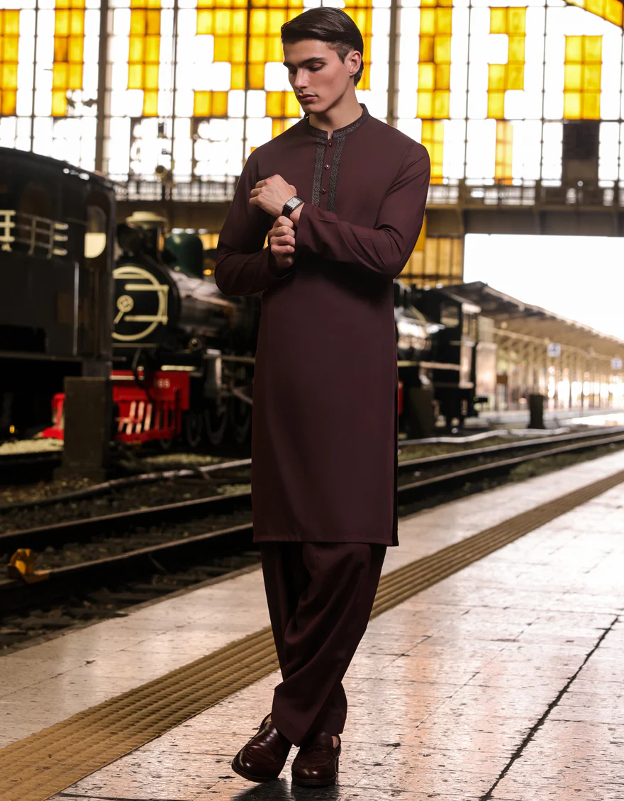 MAROON BLENDED KAMEEZ SHALWAR | JJKS-S-32807/S24/JJ8