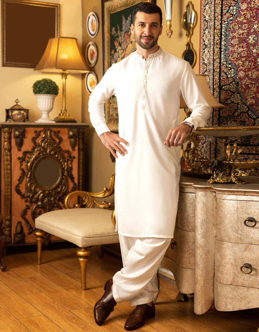 WHITE BLENDED KAMEEZ SHALWAR | JJKS-S-US-34145/S22/JJ7568-FL