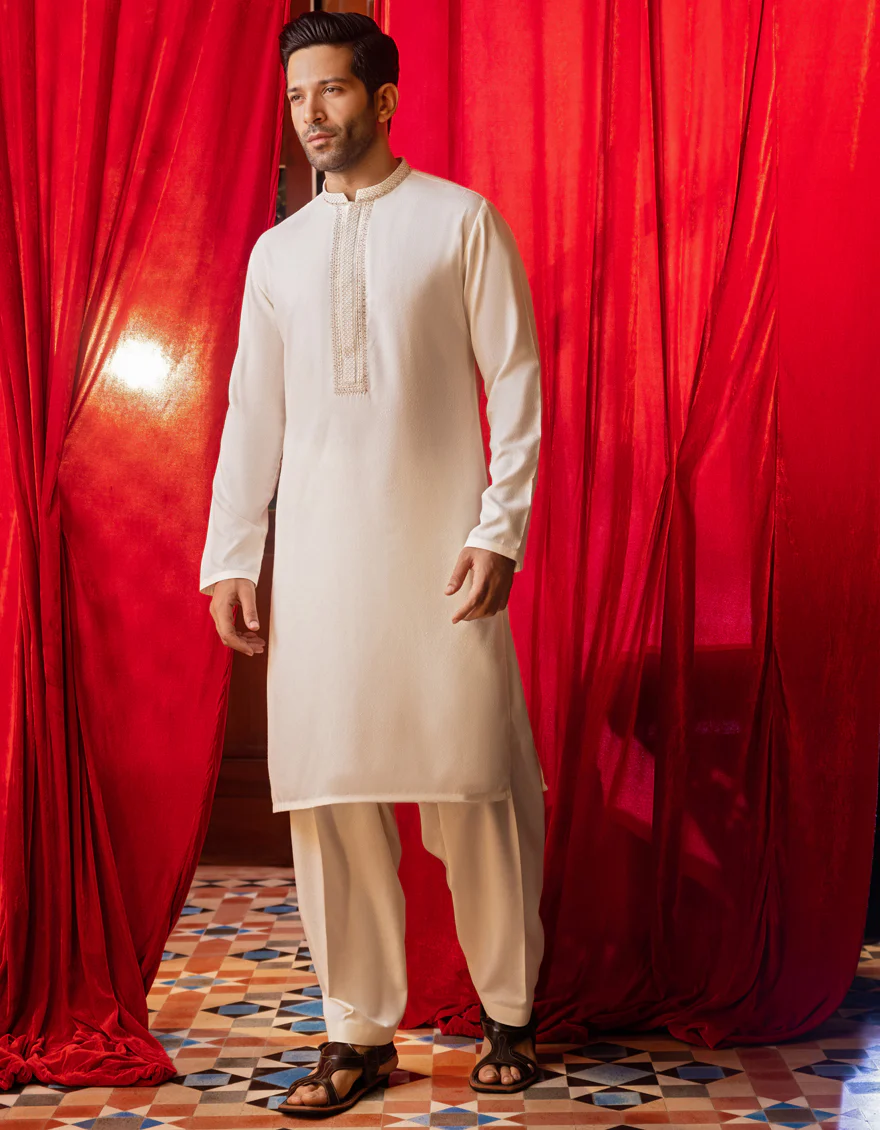 CREAM BLENDED KAMEEZ SHALWAR | JJKS-W-US-36895/S22/JJ7195-FL