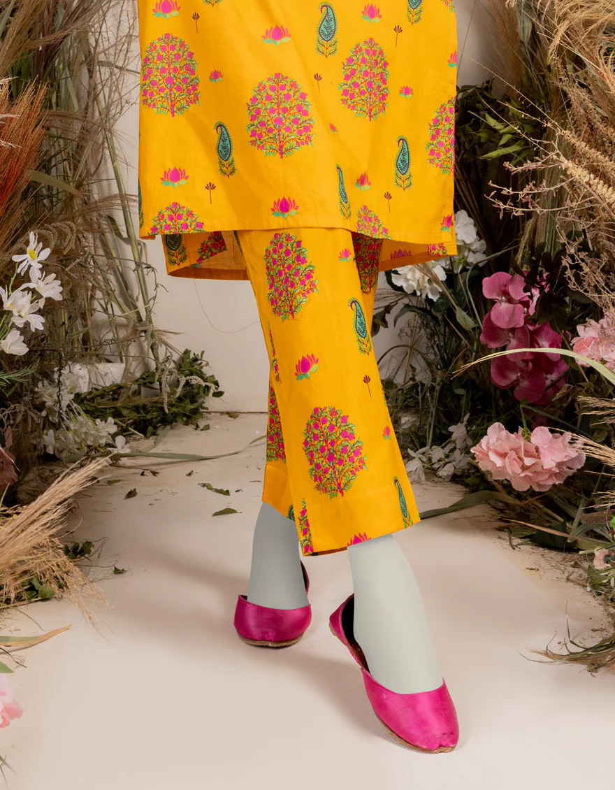 YELLOW LIMINAL TROUSERS | JJLT-S-24-3000 FB/ESSENTIALS-25