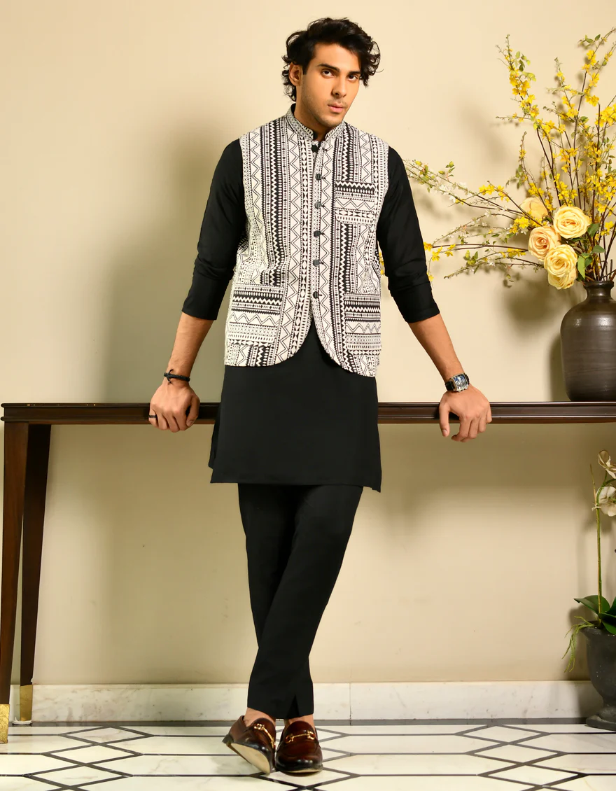 BLACK & WHITE WAISTCOAT | JJVC-US-44270/A23/FF101-FL