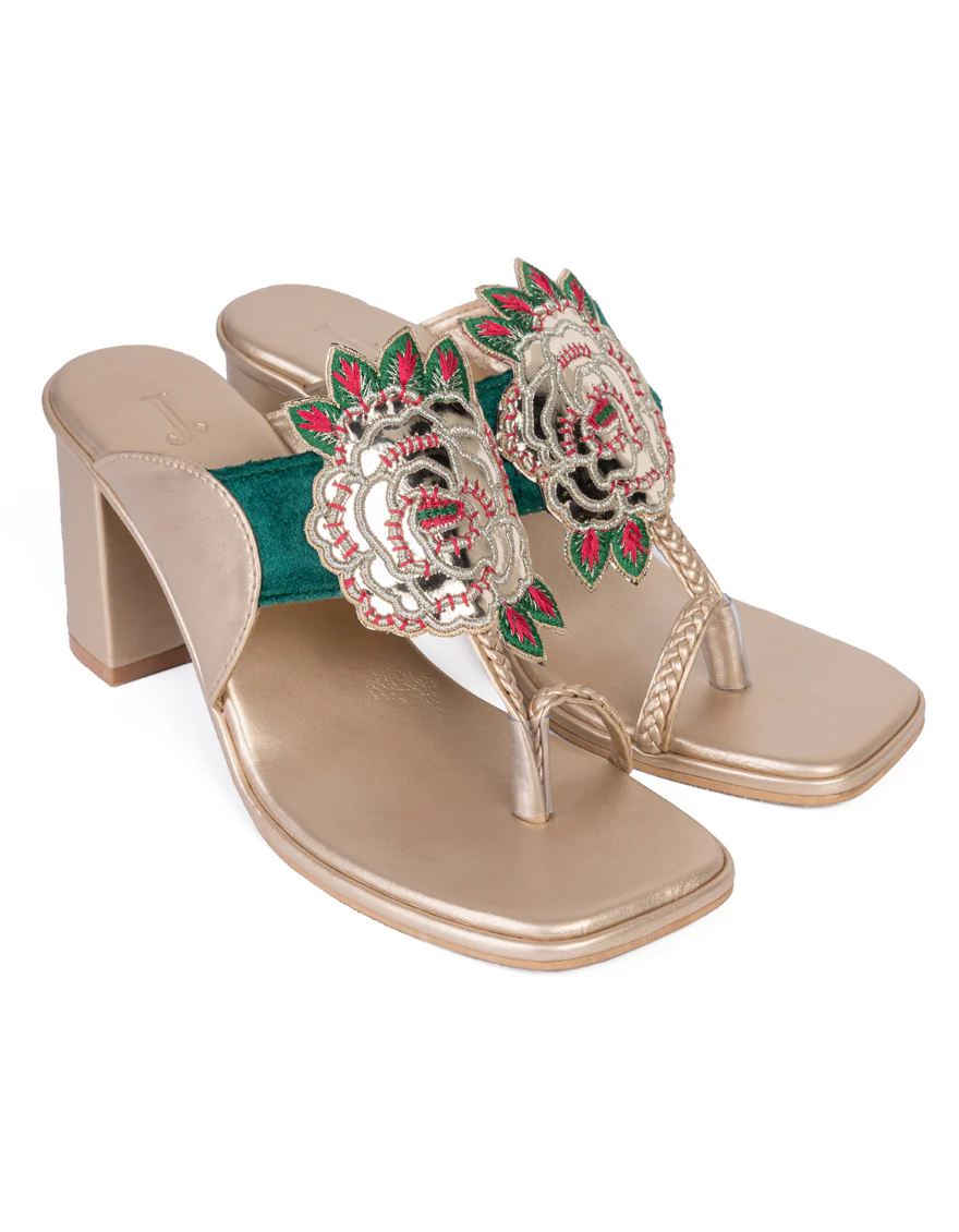 GOLD REXINE CHAPPAL | JLFWC-24-1269 FB/GULABO KOLHAPURI