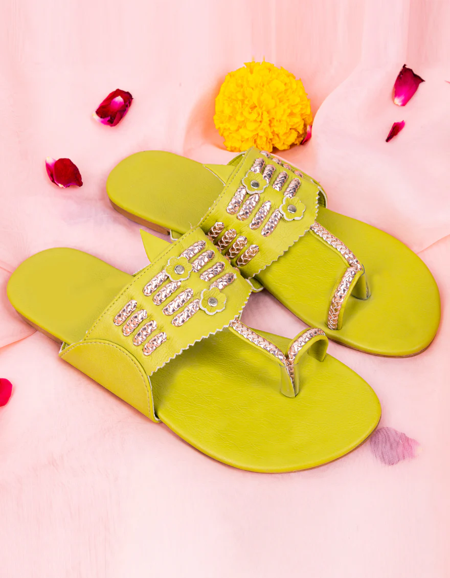 GREEN CHAPPAL | JLFWC-US-23-018 FB/GREEN KOHLAPARI