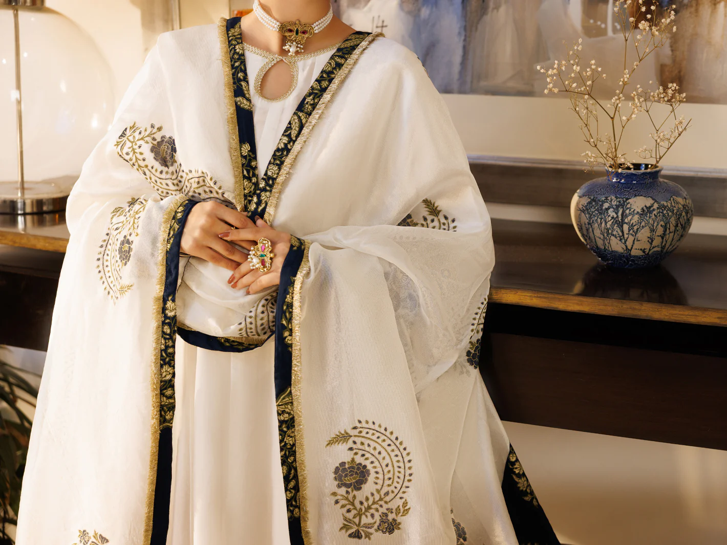 WHITE SILK 3PC STITCHED | AL-3PS-LS-623/AM-3223A - Image 4