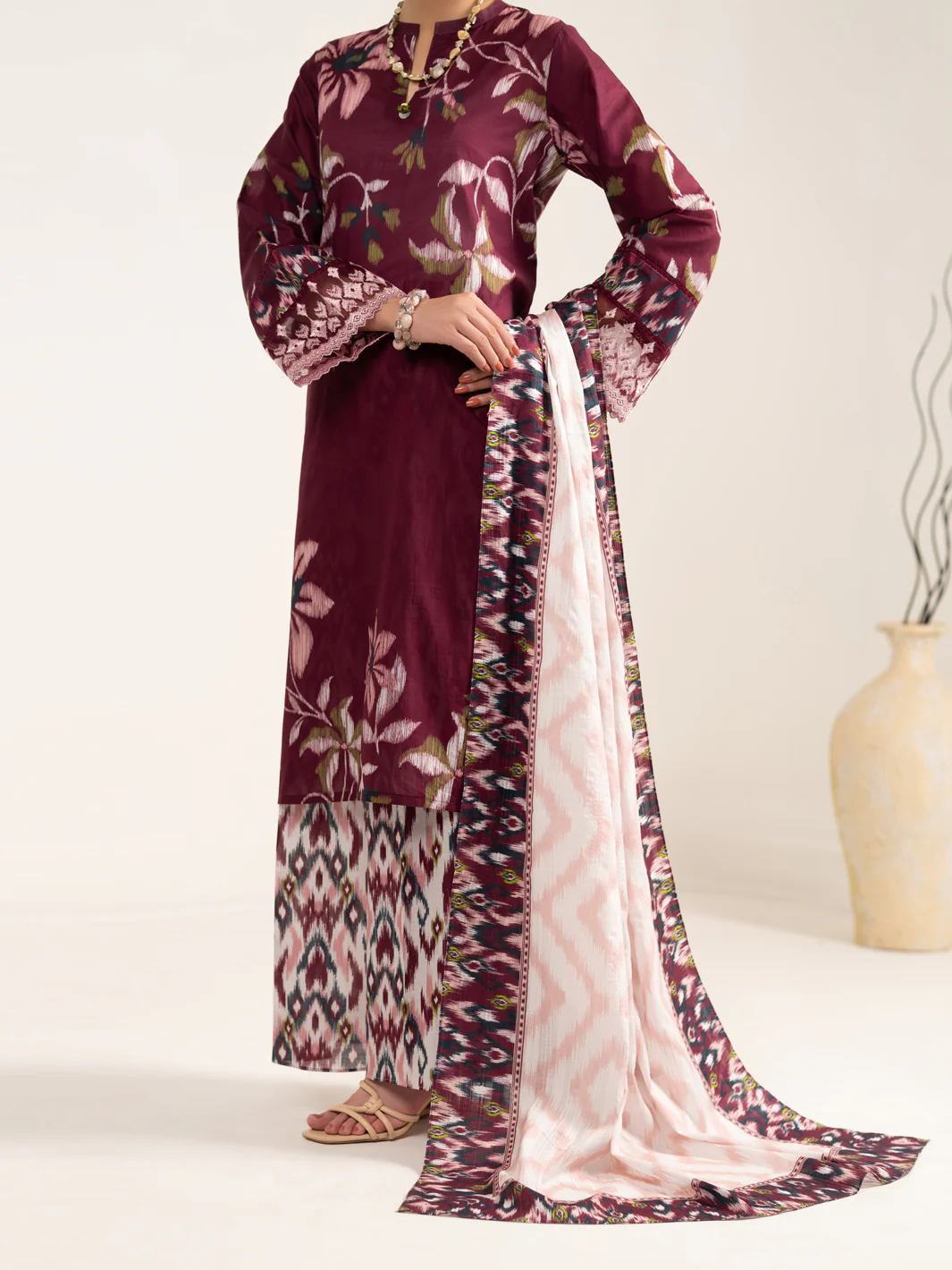 MAROON LAWN 3PC UNSTITCHED | ALP-3PS-2431 FB-2431A - Image 6