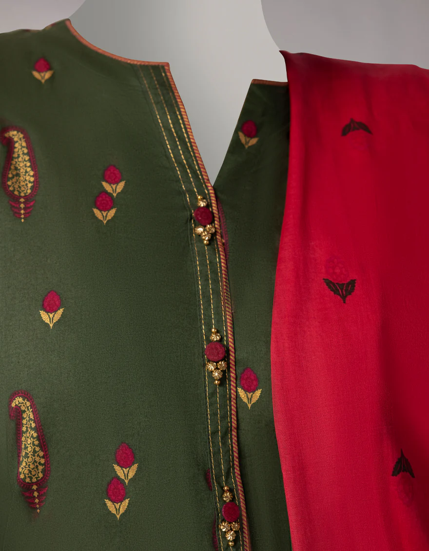 GREEN LAWN 3PC STITCHED | JLAWN-S-26-1092/S GOLD JAMDANI-04 - Image 3