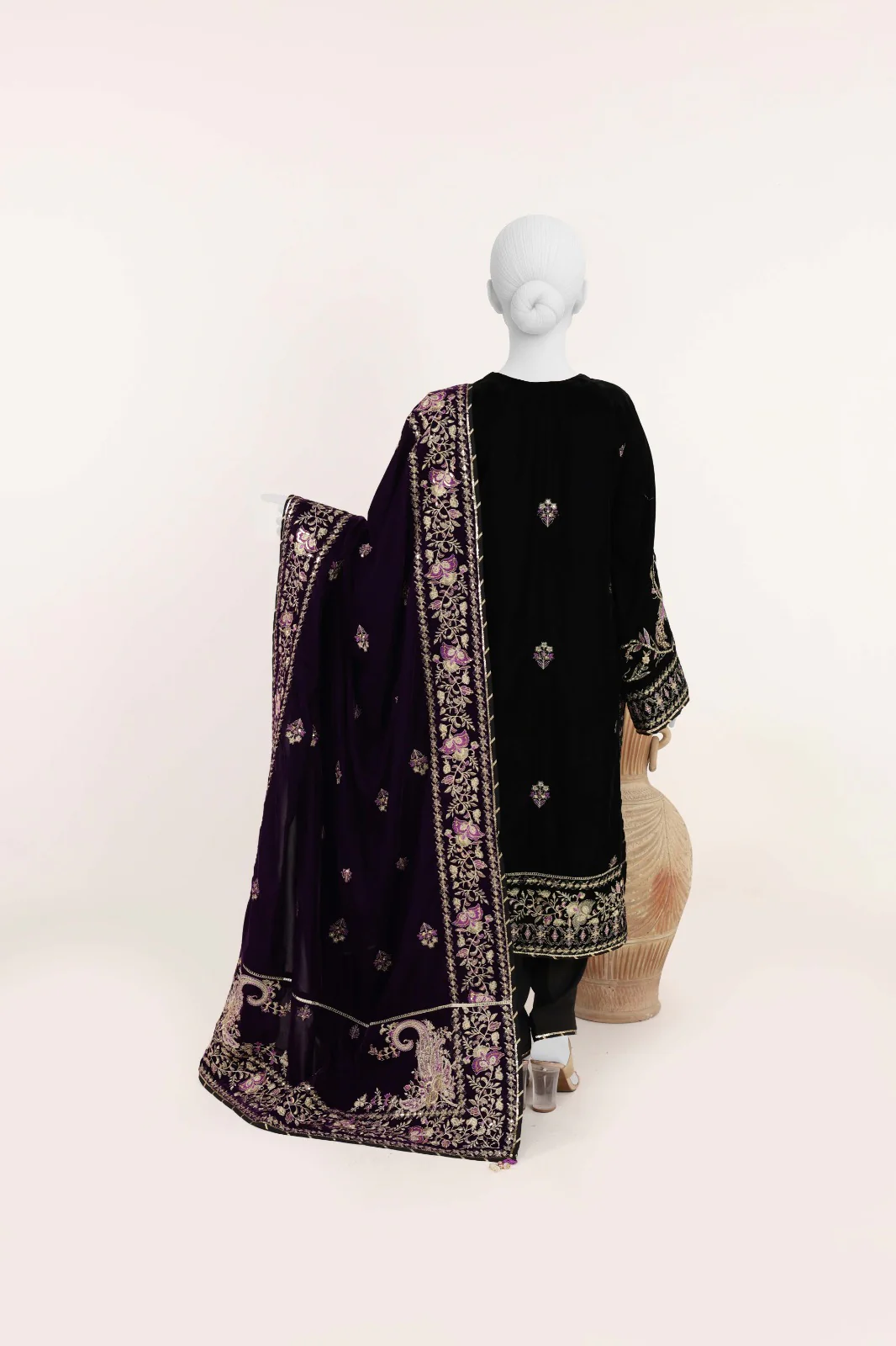 BLACK VELVET 3PC STITCHED | PJLXS-991062 (PJLXS251062) - Image 2